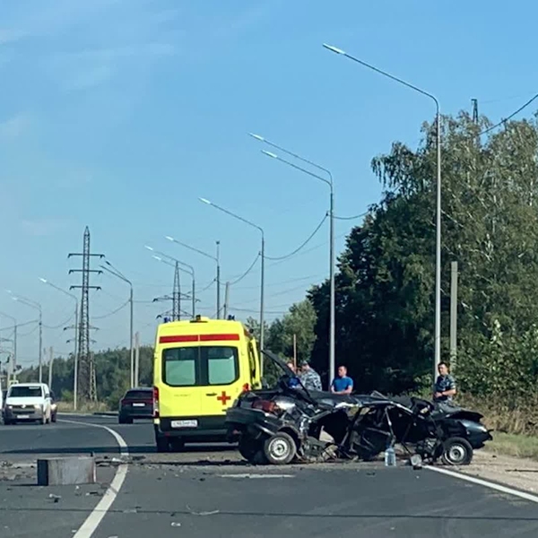 Сегодня утром на Ряжском шоссе в Рязани произошла массовая авария