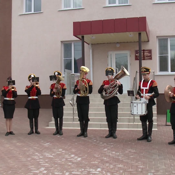 Оркестр священника: в поселке Александро-Невский 4 года звучат старинные марши
