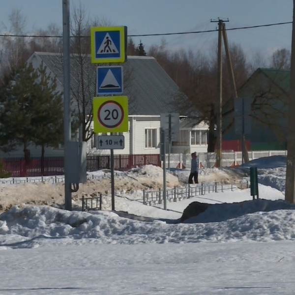 Суровая зима: жители села Криуша сетуют на заснеженные улицы и полопавшиеся трубы
