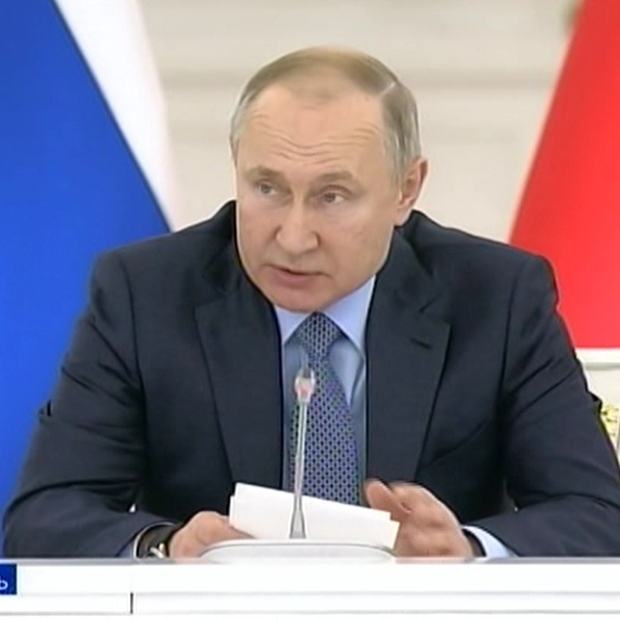 Владимир Путин провел заседание Госсовета по вопросам сельхозпроизводства и развития села