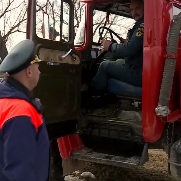Половодье: спасатели помогают жителям Сапожковского района