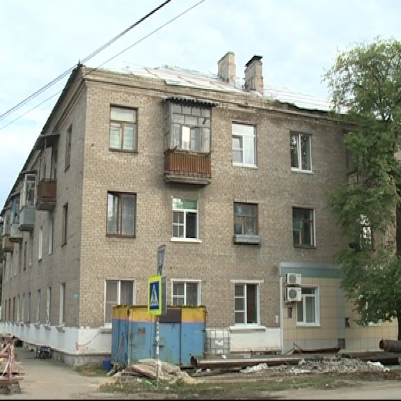 Без крыши над головой остались жители нескольких домов на улице Октябрьской