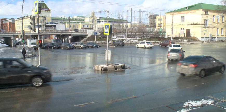 Перекресток первомайская ул 42 фото На перекрёстке Первомайского проспекта с улицей Вокзальная изменилась схема движ