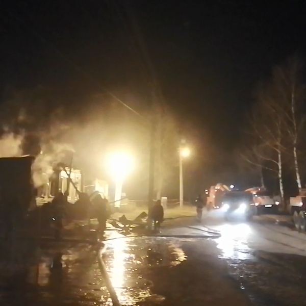 Пожар в гусе железном. Железная пожар. Пожар в гусь железном сегодня. Пожар в касимовском районе сегодня. Пожар в гусь-хрустальном районе.