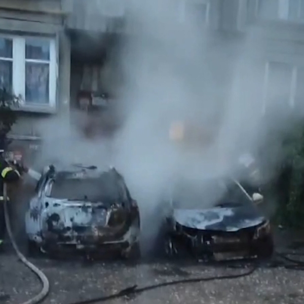 Сегодня ночью в Горроще сгорели две машины