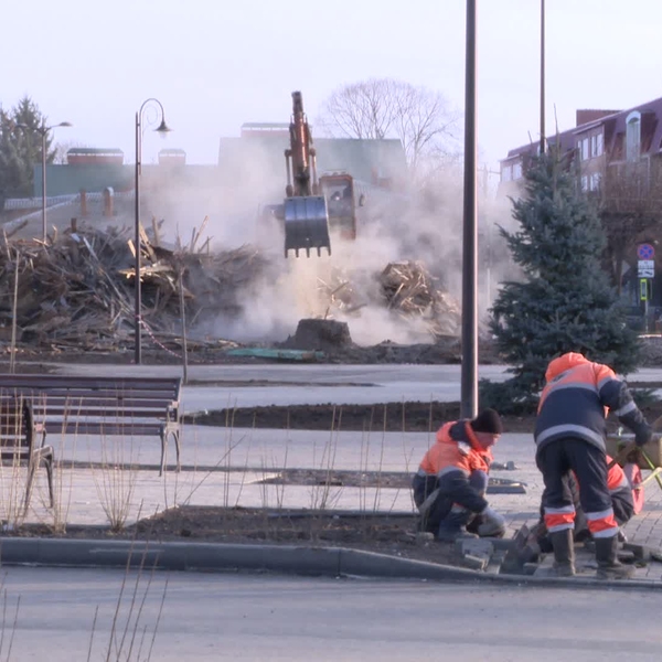 Пожар в Барнауле сейчас. Контора горит. Барнаул пожар авто. Пожар в Барнауле несколько дней назад.