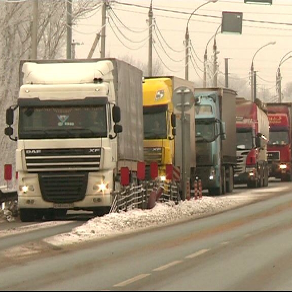 Платон трассы. Платон на трассе. Машины Платон на трассе.