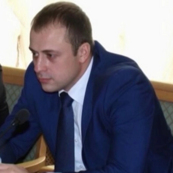 Строительный чиновник из Старого Оскола Олег Медведев ожидаемо занял пост первог