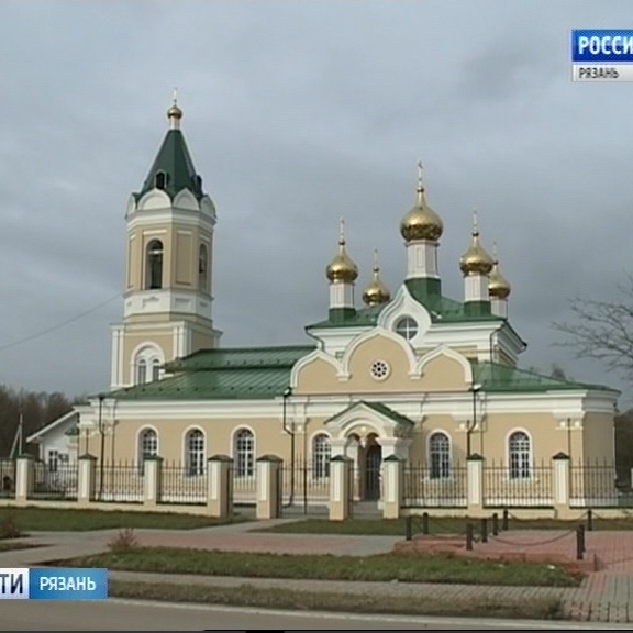 Храм успения пресвятой богородицы в огарево почково. Огарево Почково храм. Успенский храм в Огарево-Почково. Церковь Огарево Почково Сасовский район. Интернет музей Огарево-Почково.