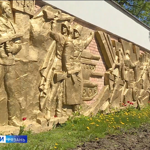 История создания барельефов на Скорбященском мемориале