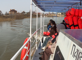 В Спасском округе людей через Оку перевозят на катере