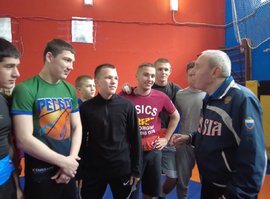 Рязанский тренер по греко-римской борьбе Пётр Грошев отметил 80-летие