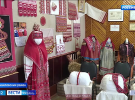 Панно в цветах триколора