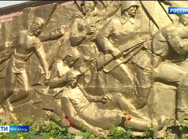 Барельеф_Скорбященский мемориал