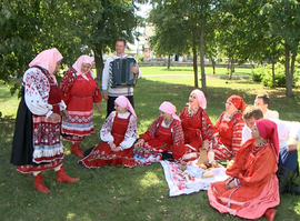 Сегодня в России отмечают Единый день фольклора