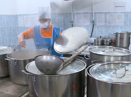 Прокуроры проверили, как организовано питание в детских лагерях