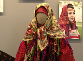 Уникальная коллекция платков из Рязани поразила жителей Тамбова