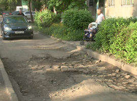 Актуальная тема - Жители домов по Народному Бульвару годами ждут ремонта