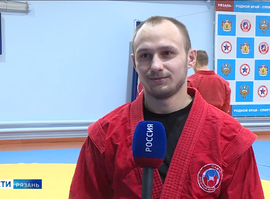 Максим Исаев