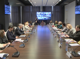 Круглый стол