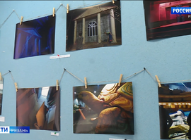 Выставка "Путешествие в страну Театр"