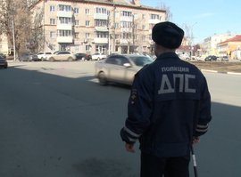 Год как на круговом движении действуют единые правила. Почему неразбериха осталась?