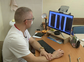 Врачи предупреждают: катание на ватрушках грозит переломами и травмами позвоночника