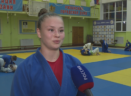 Александра Шестопалова